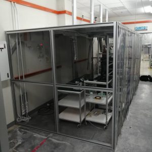 Metal frame transparent clean enclosure